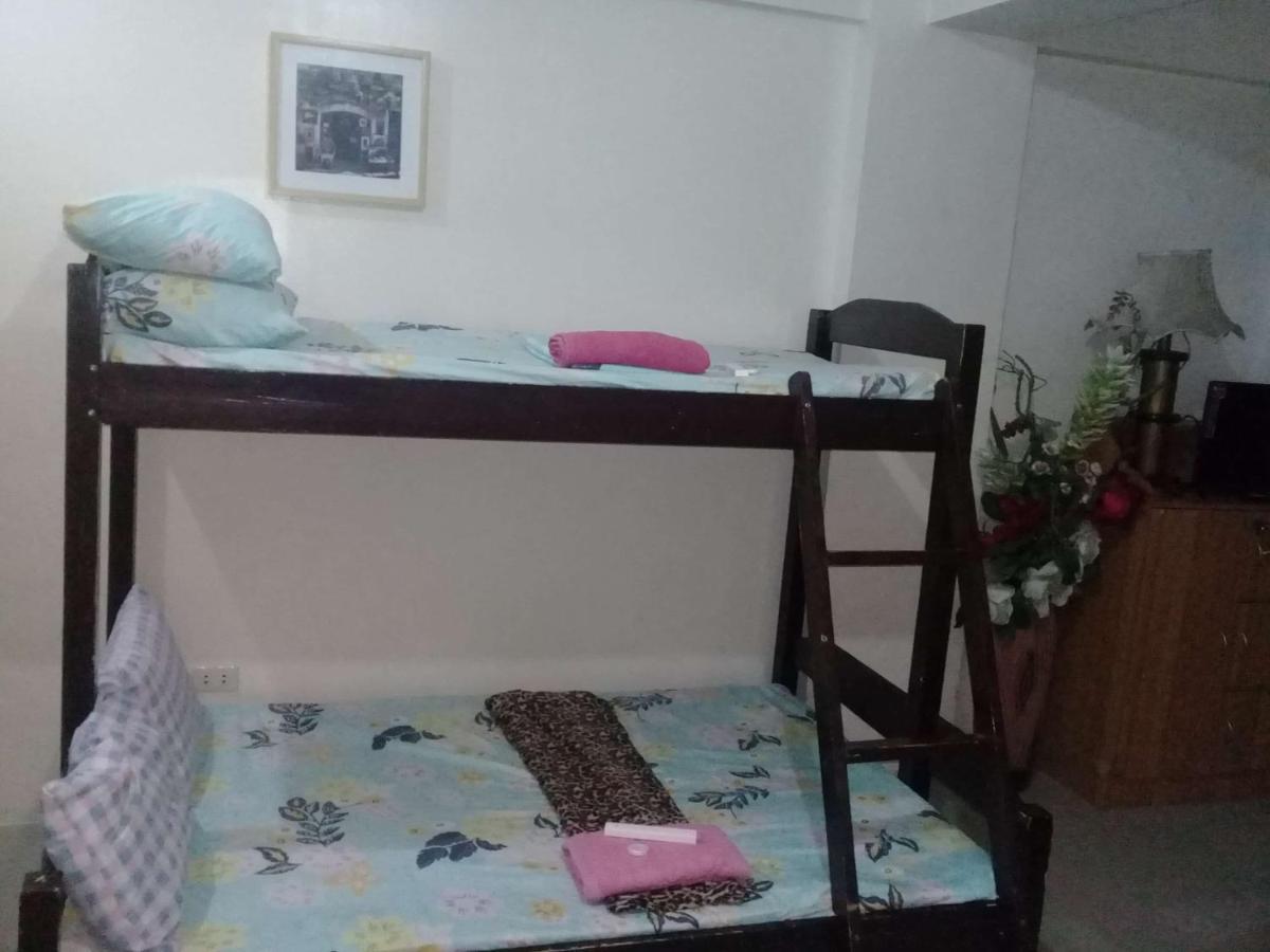 EKONUMI ROOMS @ Benrosi Paranaque City Exterior foto