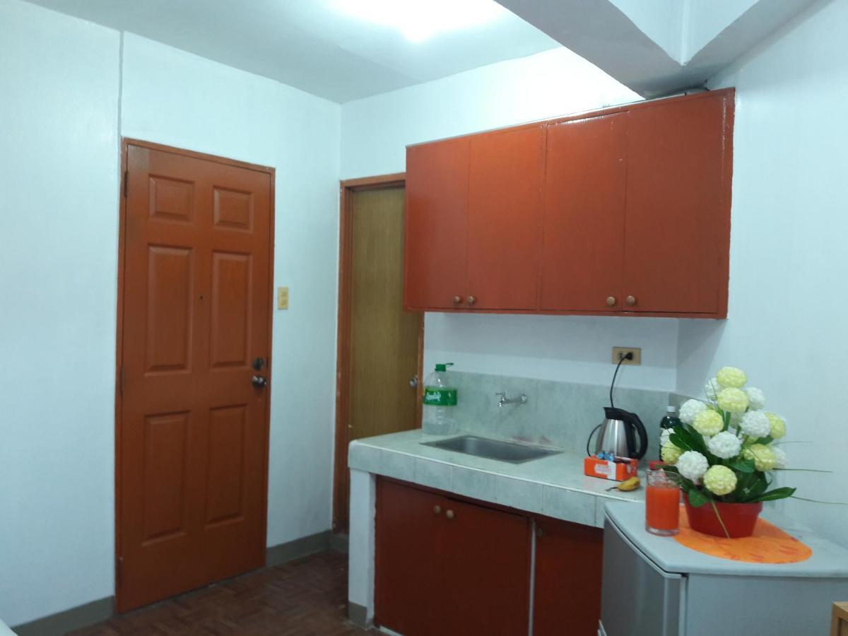 EKONUMI ROOMS @ Benrosi Paranaque City Exterior foto